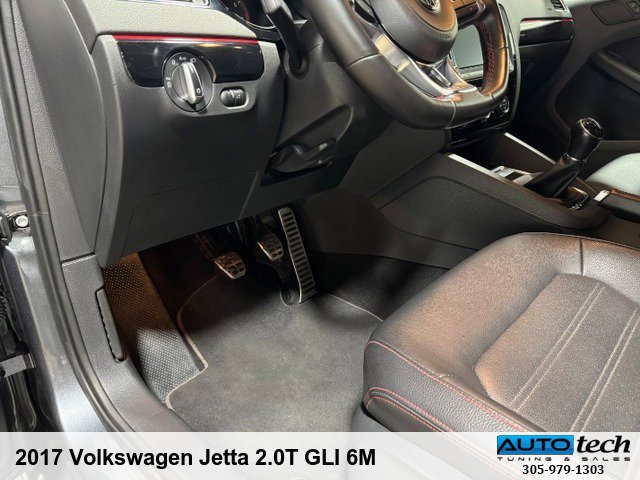 Used 2017 Volkswagen Jetta GLI image 36
