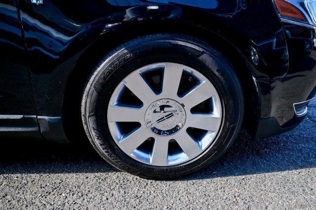 Used 2016 Lincoln MKT AWD image 26