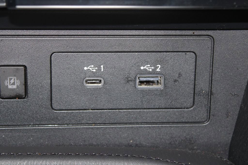 Used 2024 Nissan Armada SV image 45