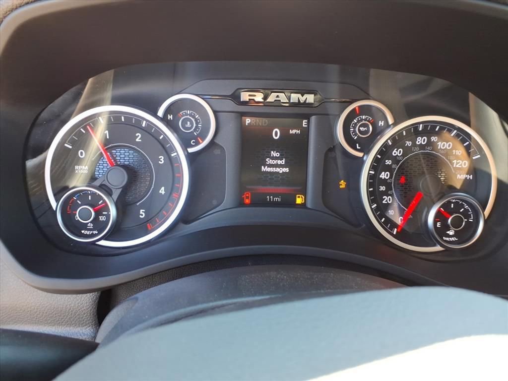 New 2026 RAM 2500 Tradesman w/ Chrome Appearance Group image 12