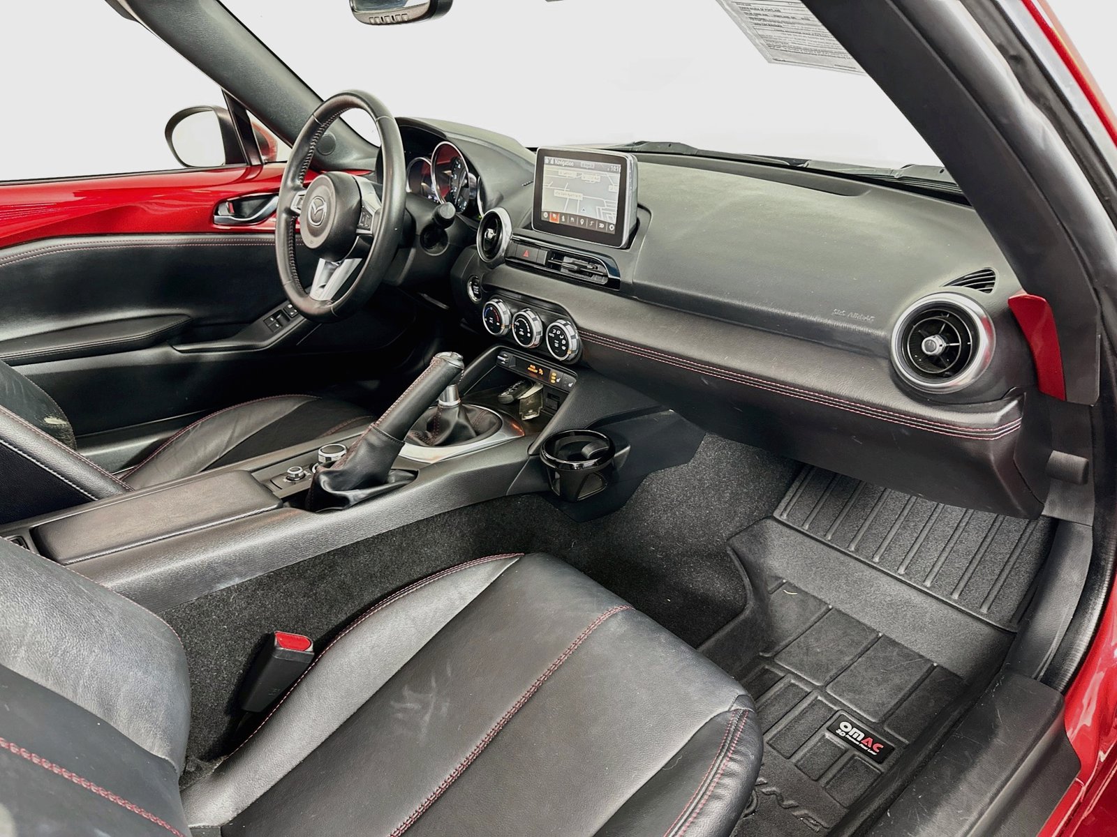 Used 2017 MAZDA MX-5 Miata RF Grand Touring RWD image 28