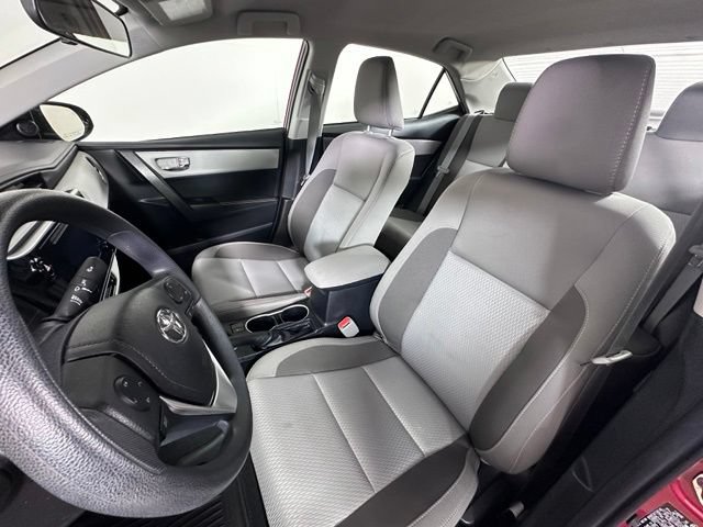Used 2019 Toyota Corolla LE FWD image 19