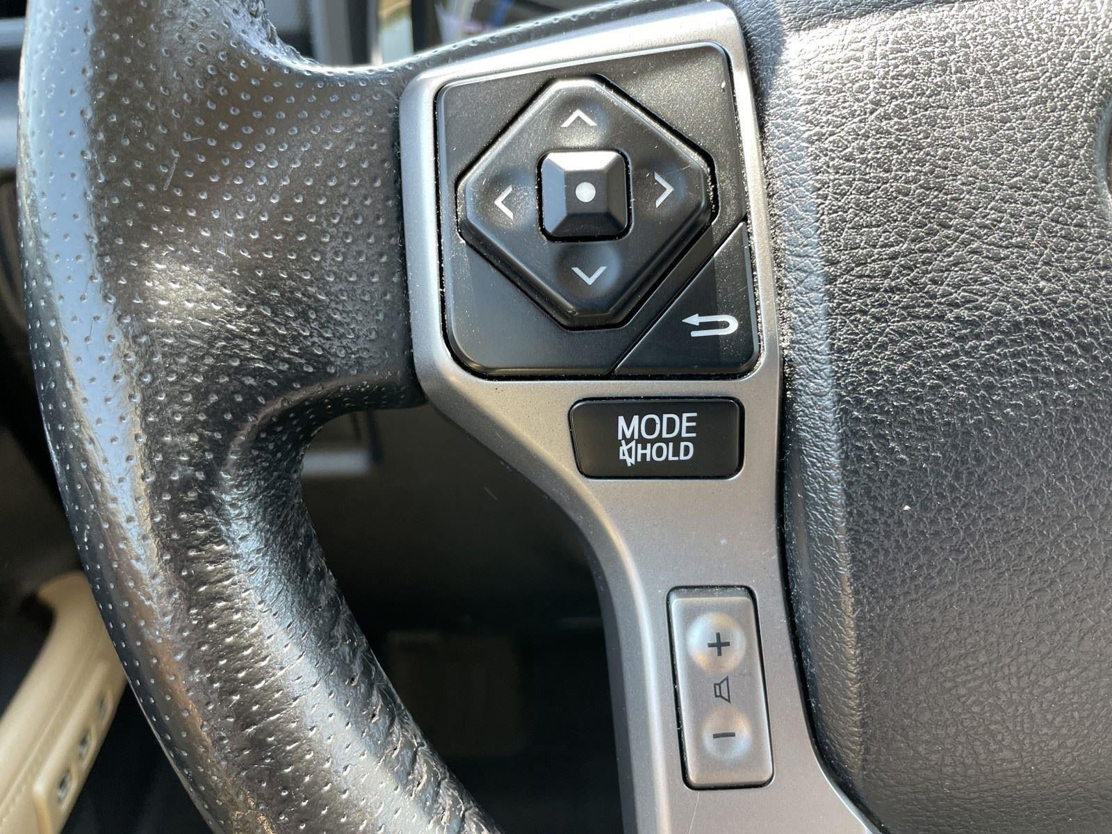 Used 2016 Toyota 4Runner Limited AWD/4WD image 21