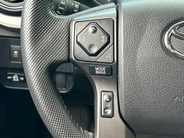 Used 2021 Toyota Tacoma TRD Sport AWD/4WD image 54