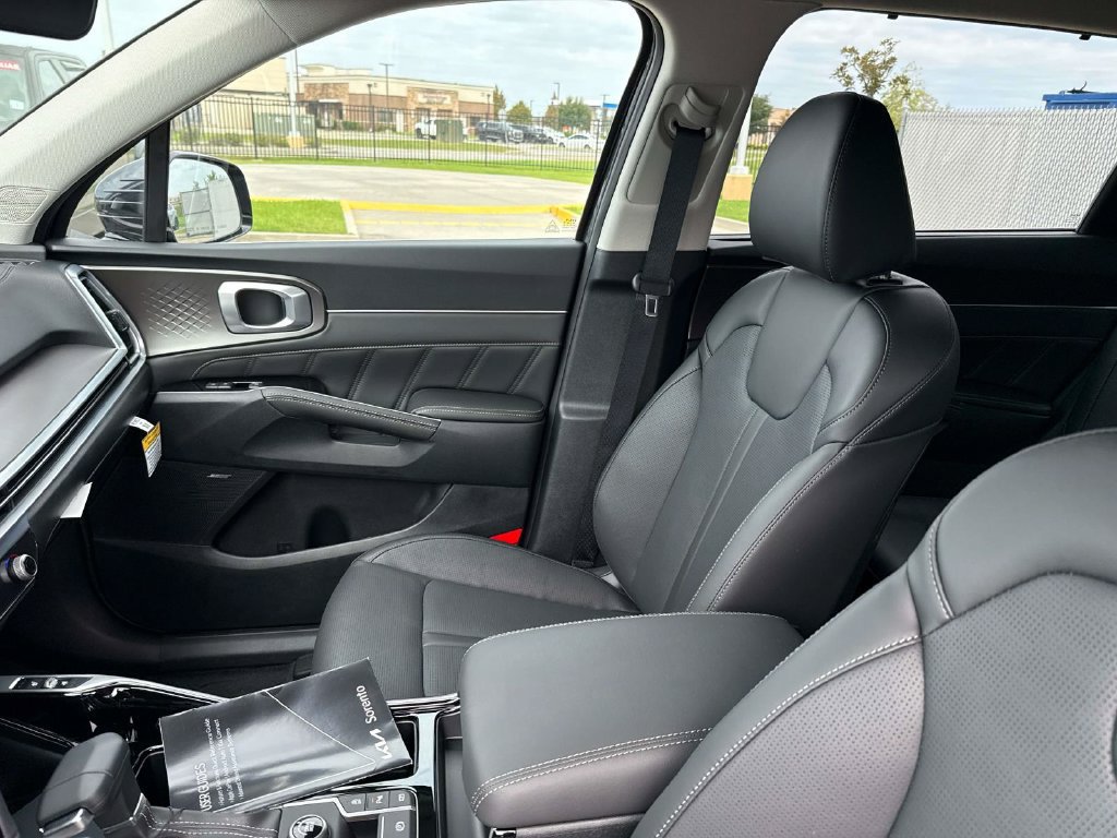 New 2026 Kia Sorento SX FWD image 17