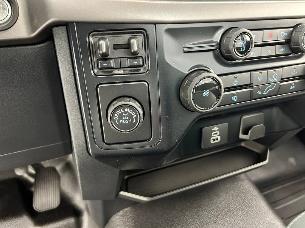 New 2026 Ford F150 XL RWD image 13