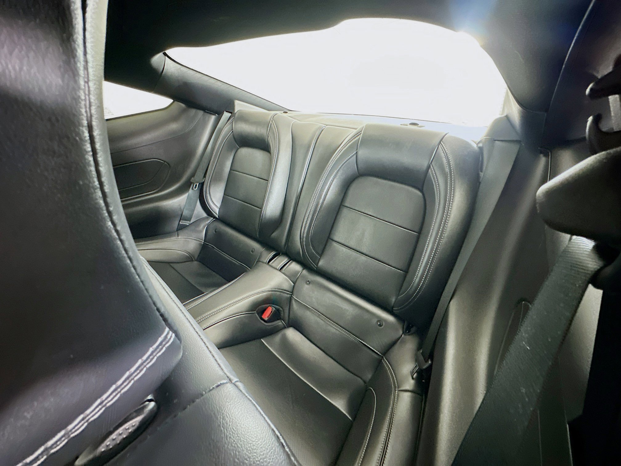 Used 2025 Ford Mustang Premium RWD image 25