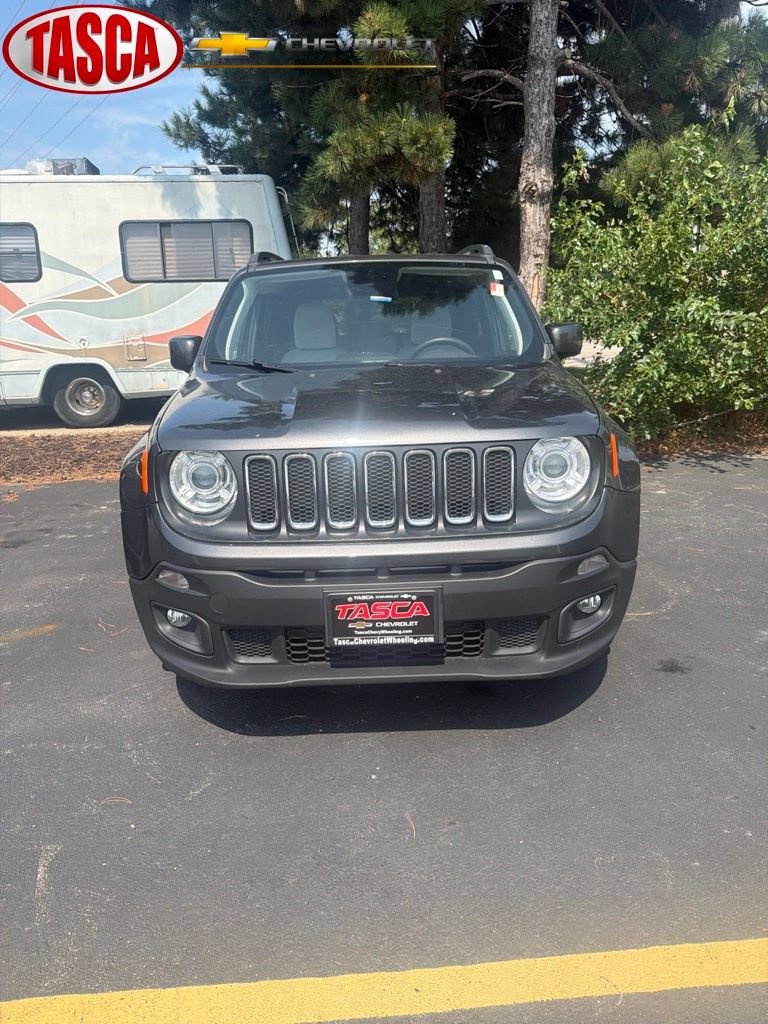 Used 2018 Jeep Renegade Latitude w/ UConnect 8.4 Nav Group