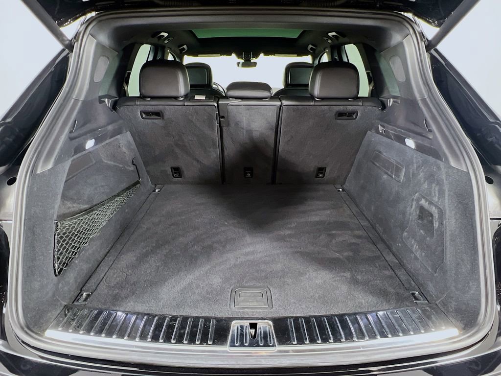 Certified 2023 Porsche Cayenne S Platinum image 28