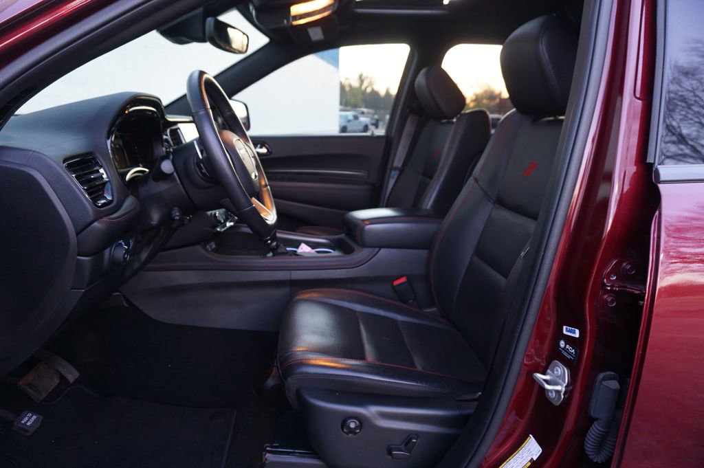 Used 2023 Dodge Durango R/T w/ Tow 'N Go Package AWD/4WD image 10