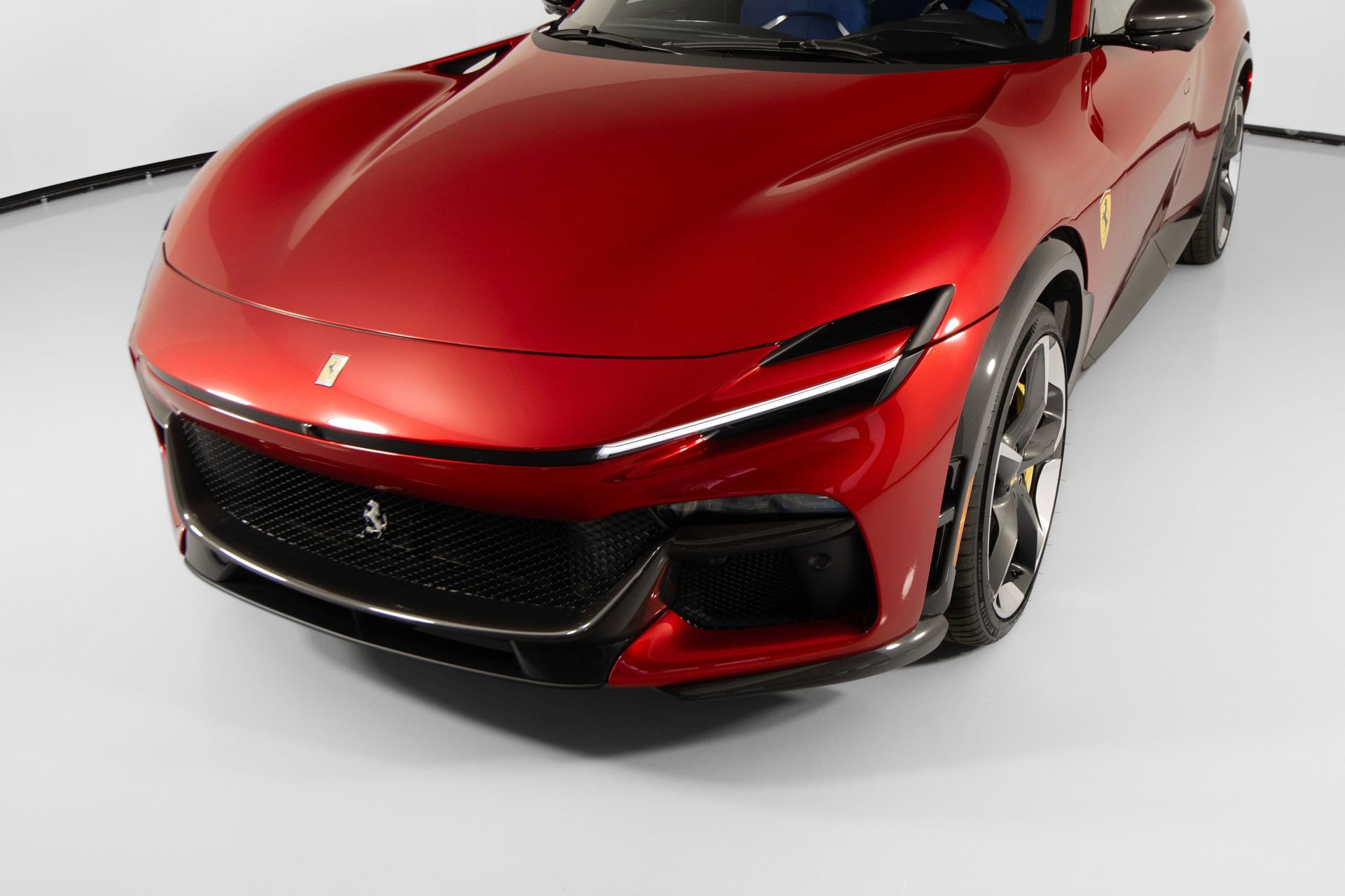 Used 2025 Ferrari Purosangue image 9