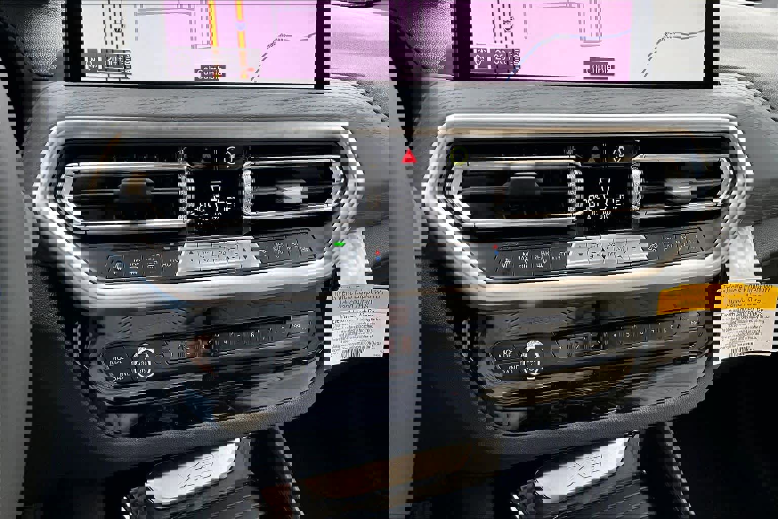 Used 2024 BMW X3 xDrive30i w/ Premium Package w/ZPA image 38