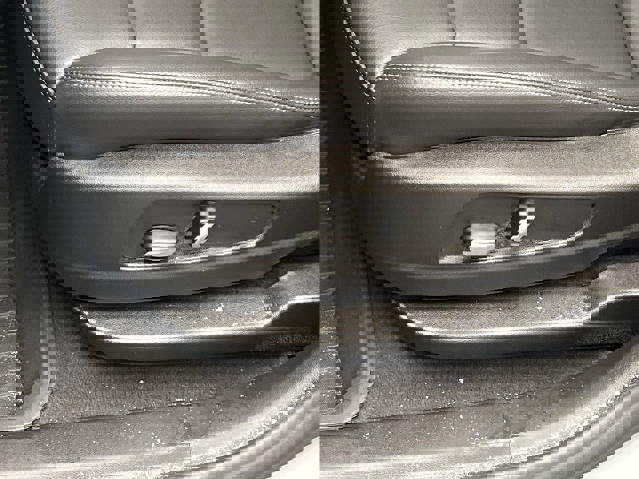 New 2025 Cadillac XT6 Luxury w/ LPO, Floor Liner Package image 10