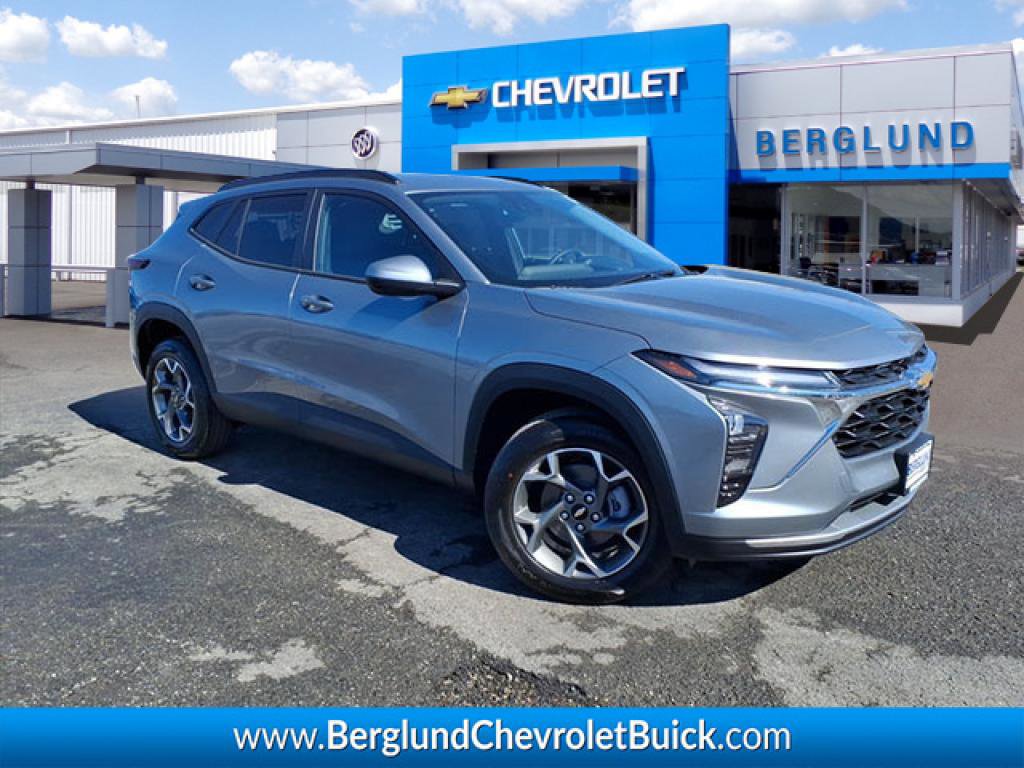 New 2026 Chevrolet Trax LT w/ Driver Confidence Package image 1