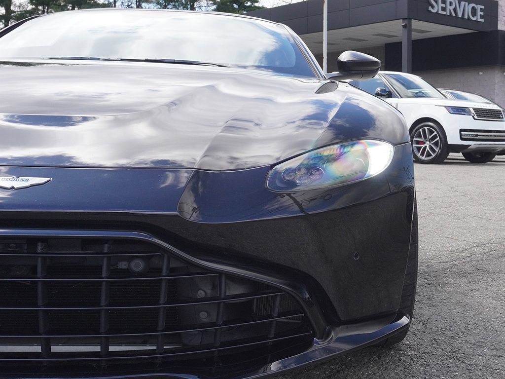 Used 2020 Aston Martin V8 Vantage Coupe RWD image 12