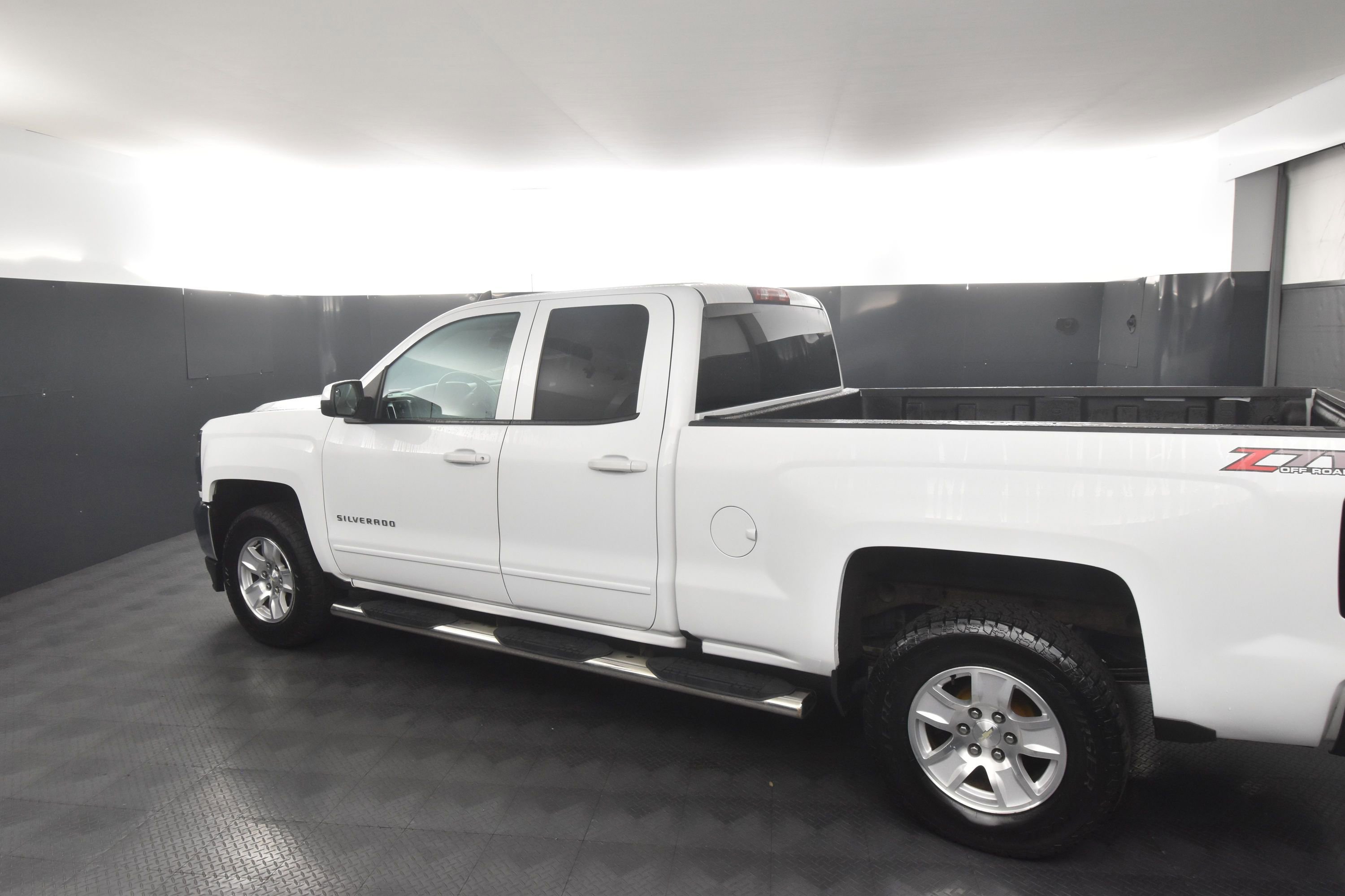 Used 2019 Chevrolet Silverado 1500 LT image 8