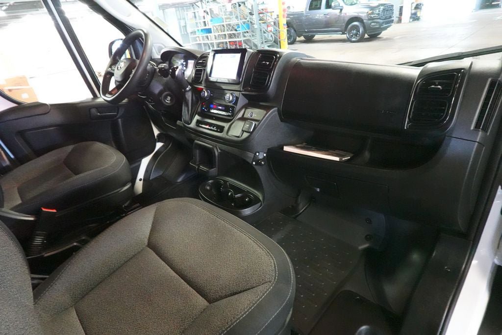 Used 2023 RAM ProMaster 2500 image 24