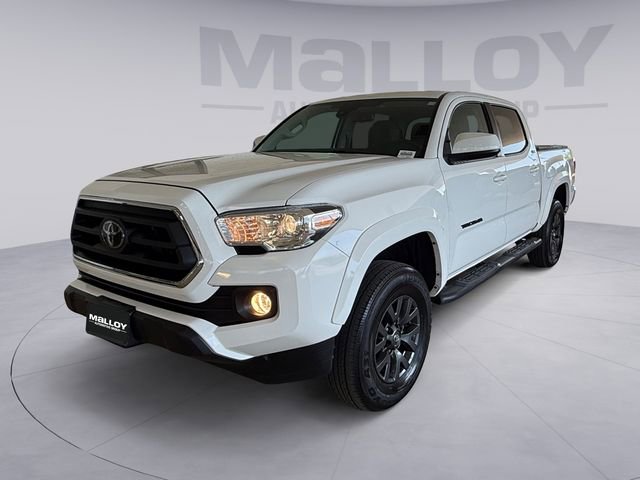 Used 2023 Toyota Tacoma SR5 AWD/4WD image 1