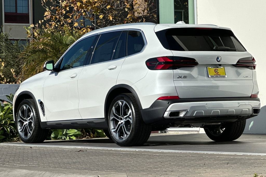 New 2026 BMW X5 xDrive40i image 5