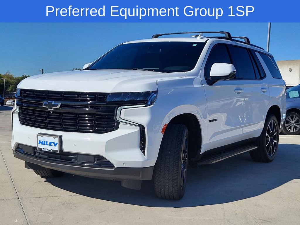 Used 2024 Chevrolet Tahoe RST w/ Luxury Package image 2