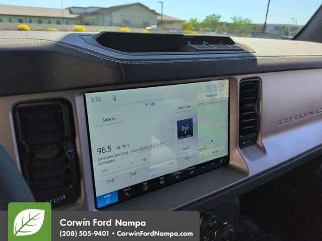 New 2026 Ford Bronco Outer Banks w/ Black Appearance Package AWD/4WD image 16