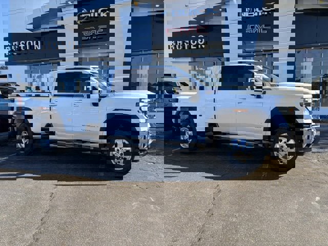New 2026 GMC Sierra 3500 SLT w/ SLT Premium Package