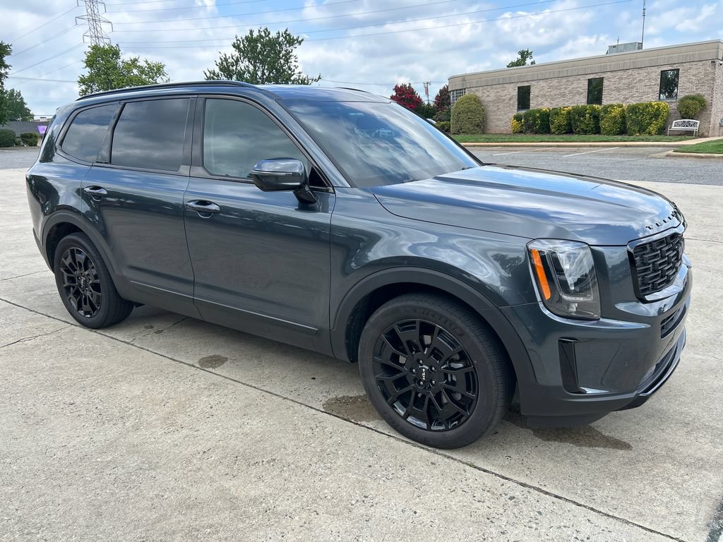 Used 2022 Kia Telluride SX w/ SX Prestige Package AWD/4WD image 9