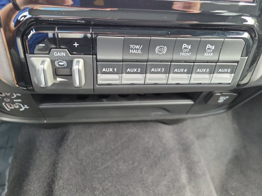 New 2026 RAM 2500 Warlock w/ Safety Group AWD/4WD image 19