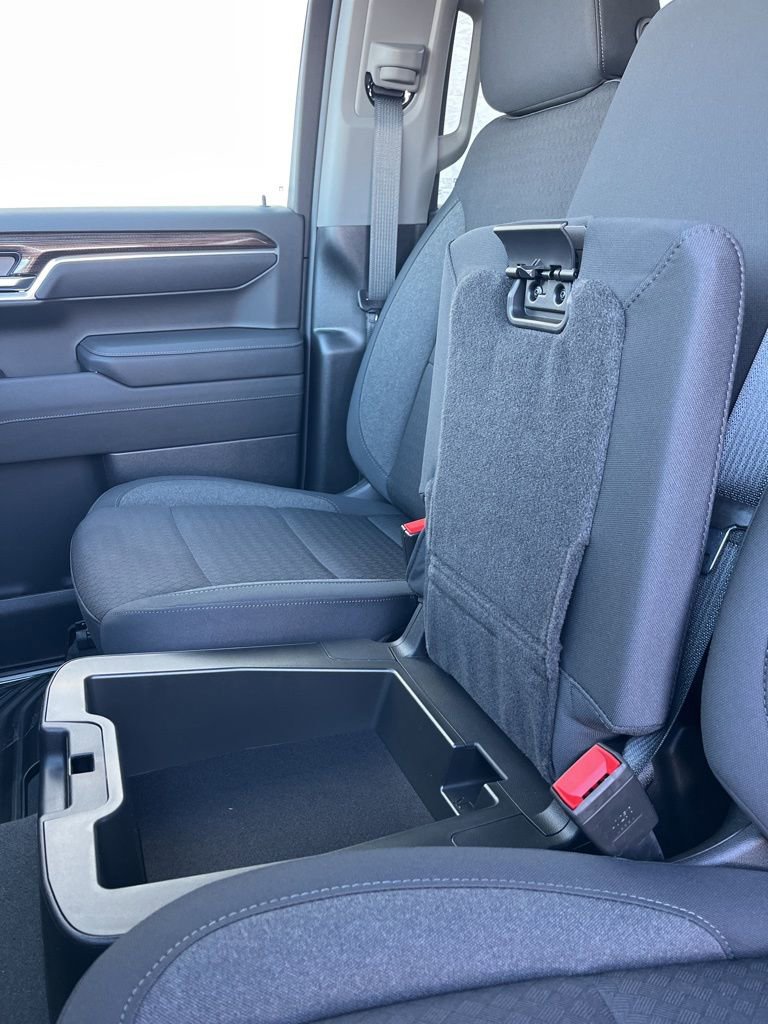 New 2026 Chevrolet Silverado 1500 LT image 9