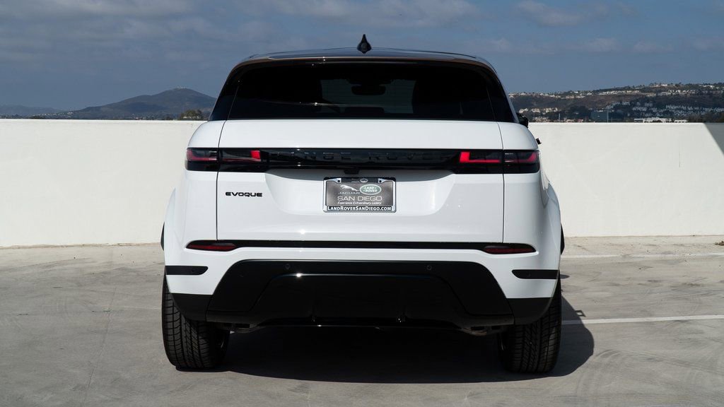 Used 2025 Land Rover Range Rover Evoque S image 4