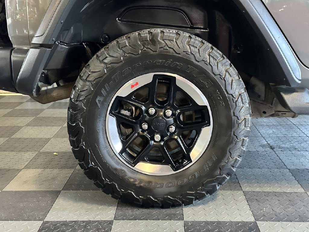 Used 2020 Jeep Wrangler Unlimited Rubicon w/ Advanced Safety Group image 30