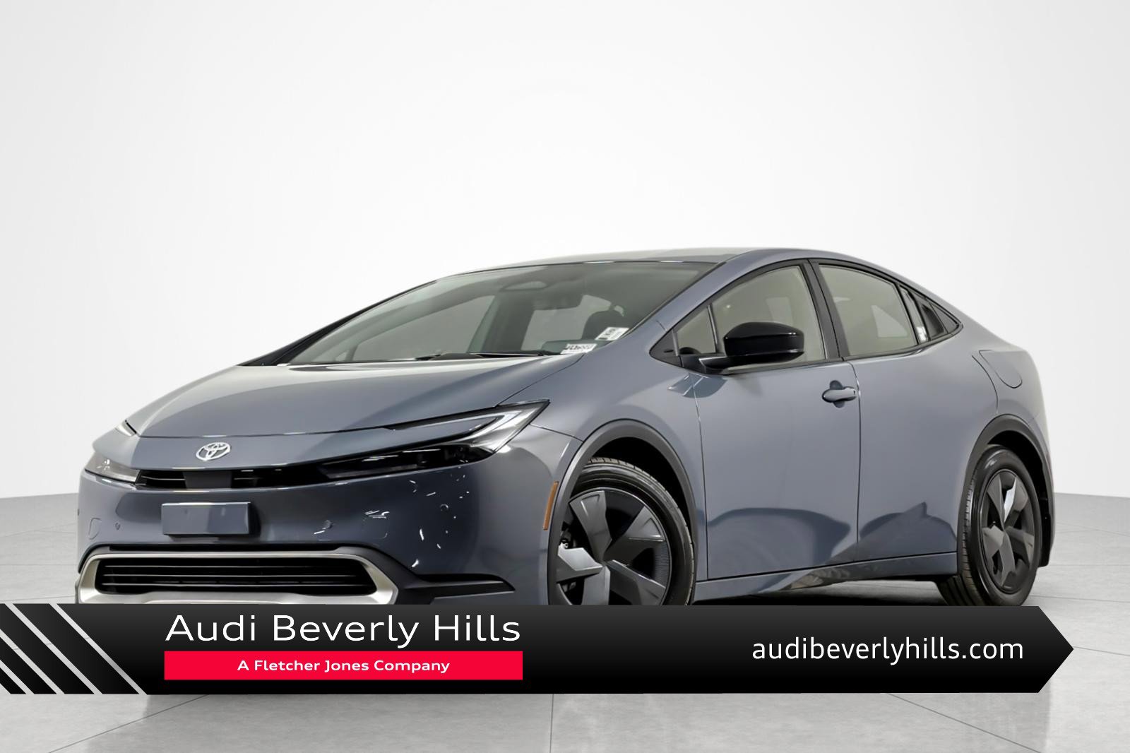 Used 2026 Toyota Prius Plug-In Hybrid video 1
