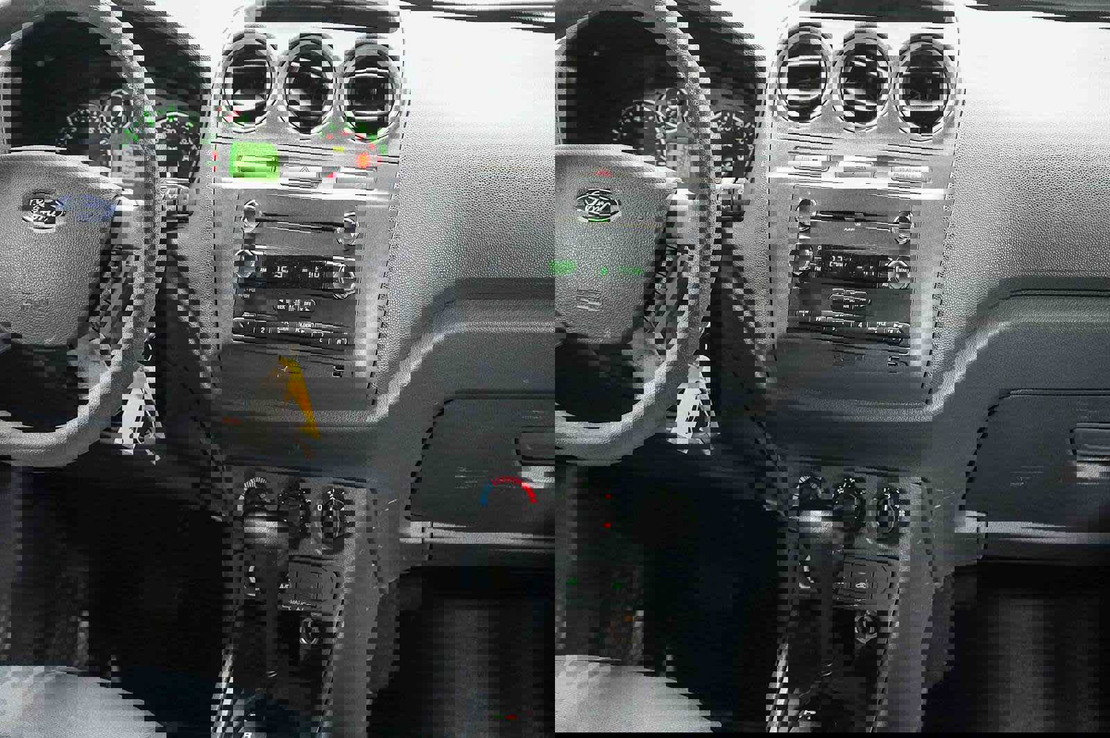 Used 2012 Ford Transit Connect XLT Premium image 15