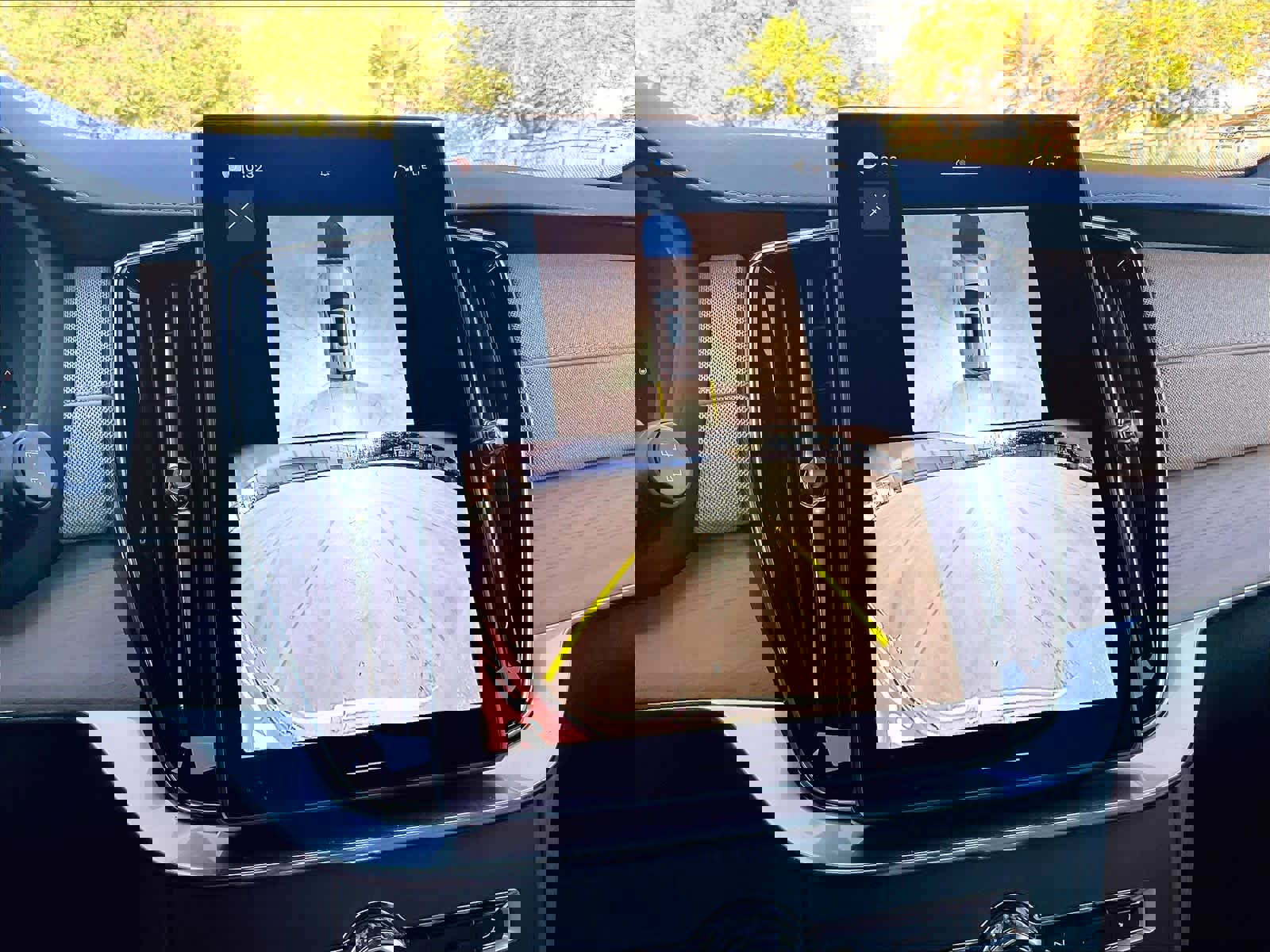 New 2026 Volvo XC90 T8 Plus w/ Protection Package Premier image 20