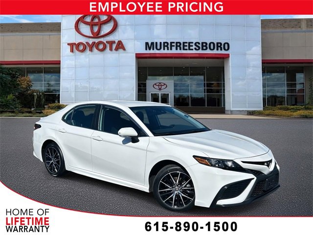 Used 2024 Toyota Camry SE