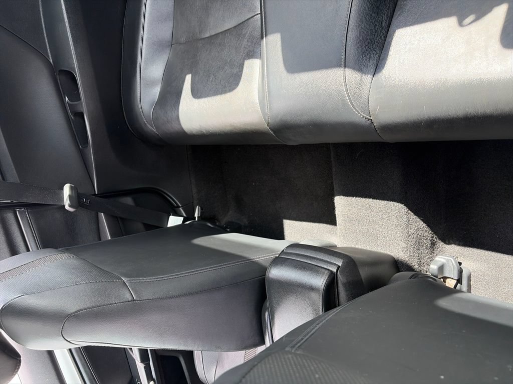 Used 2020 Honda Civic Touring image 32