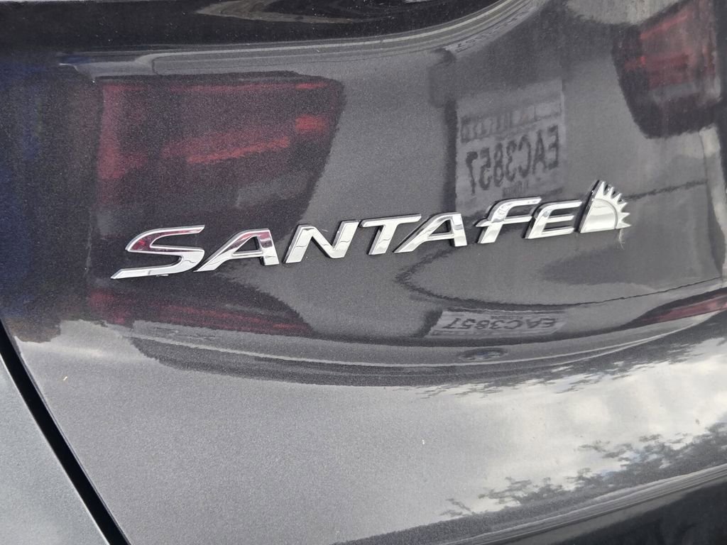Used 2022 Hyundai Santa Fe SEL FWD image 8