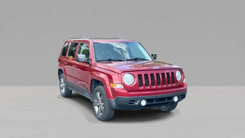 Used 2015 Jeep Patriot High Altitude AWD/4WD image 2