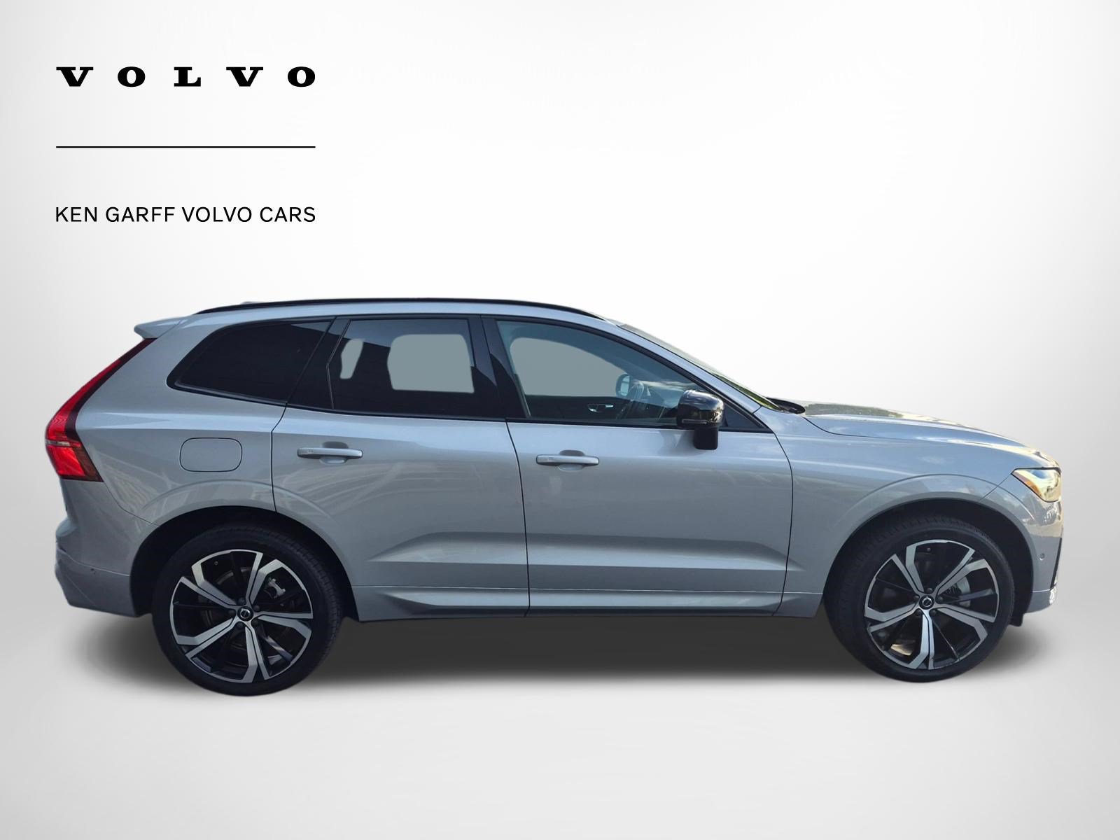 Used 2022 Volvo XC60 T8 R-Design w/ Advanced Package AWD/4WD image 2