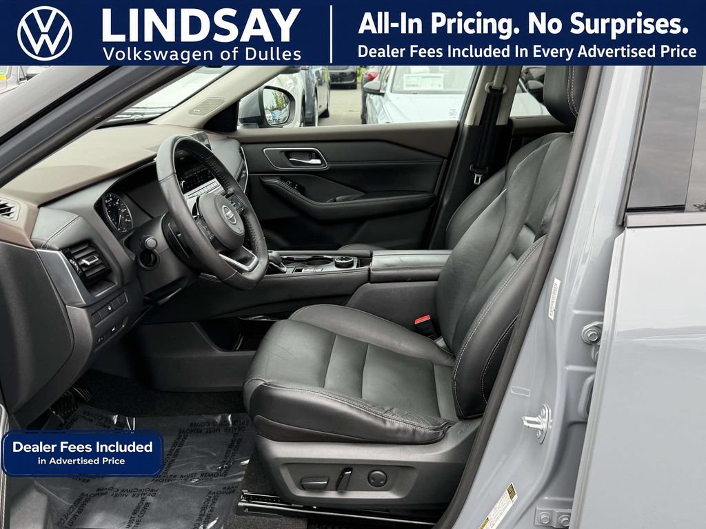 Used 2021 Nissan Rogue SL w/ Premium Package AWD/4WD image 11