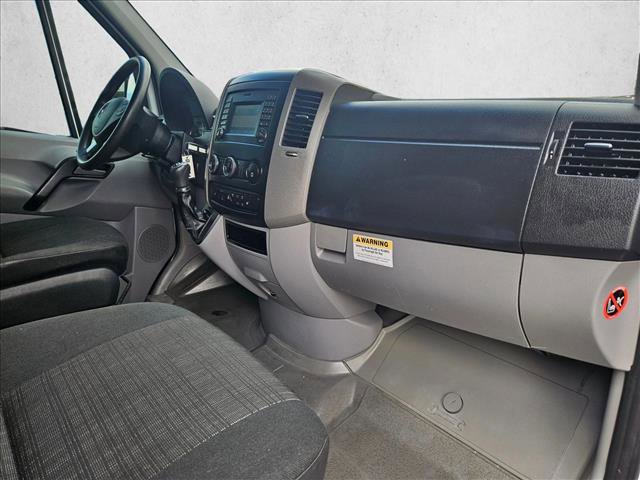 Used 2014 Mercedes-Benz Sprinter 3500 image 15
