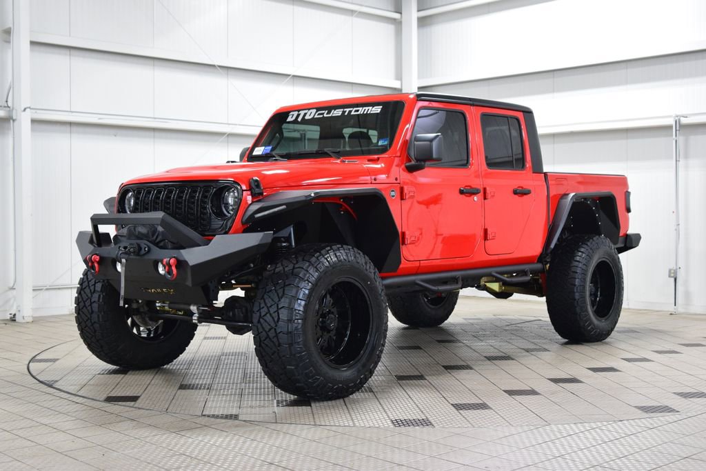 Used 2025 Jeep Gladiator Willys image 3