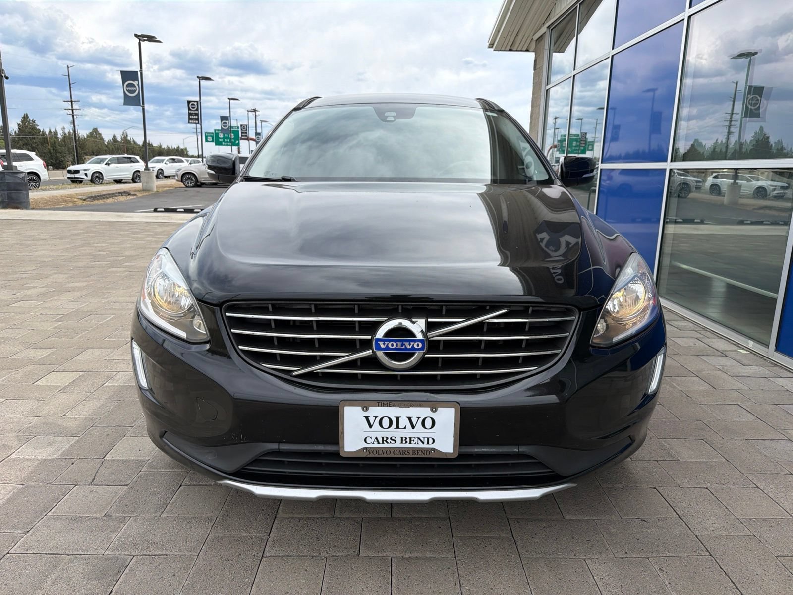 Used 2015 Volvo XC60 T5 FWD image 3