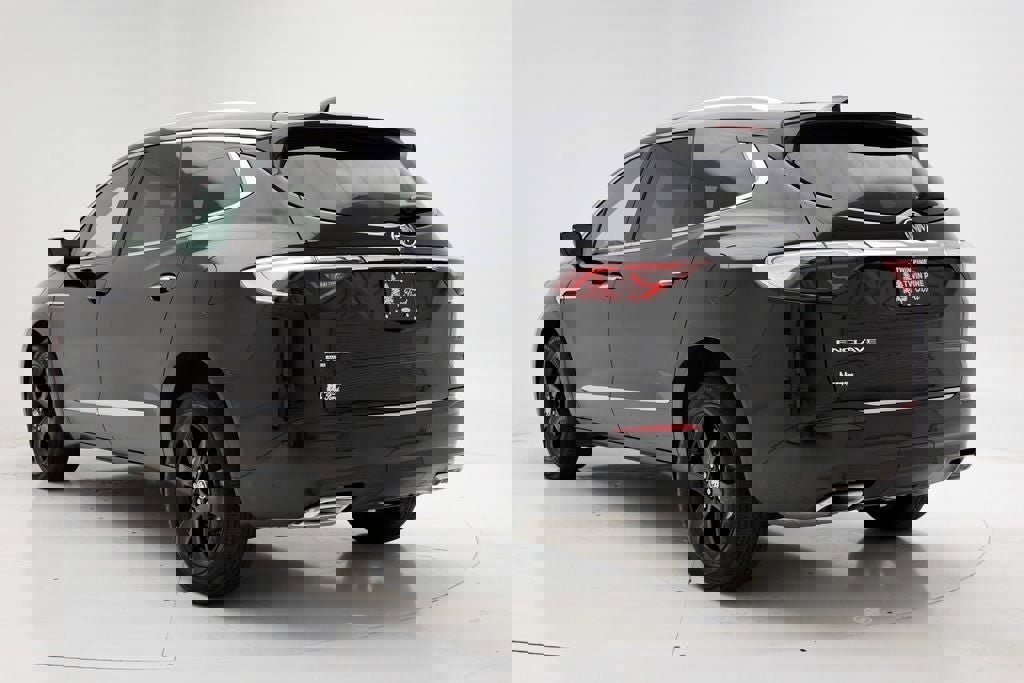 Used 2023 Buick Enclave Essence w/ Experience Buick Package image 7