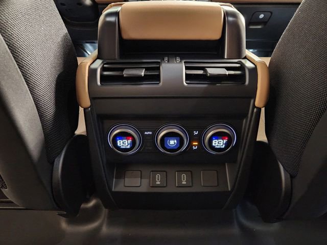 New 2026 Land Rover Defender 110 V8 image 31