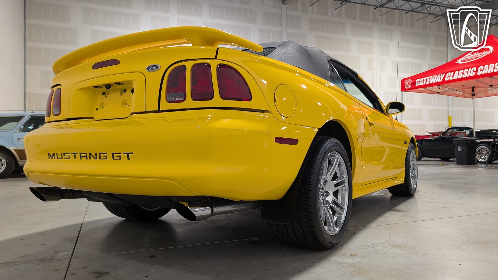 Used 1998 Ford Mustang GT RWD image 15