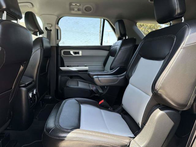 Certified 2023 Ford Explorer XLT w/ Equipment Group 202A RWD image 20