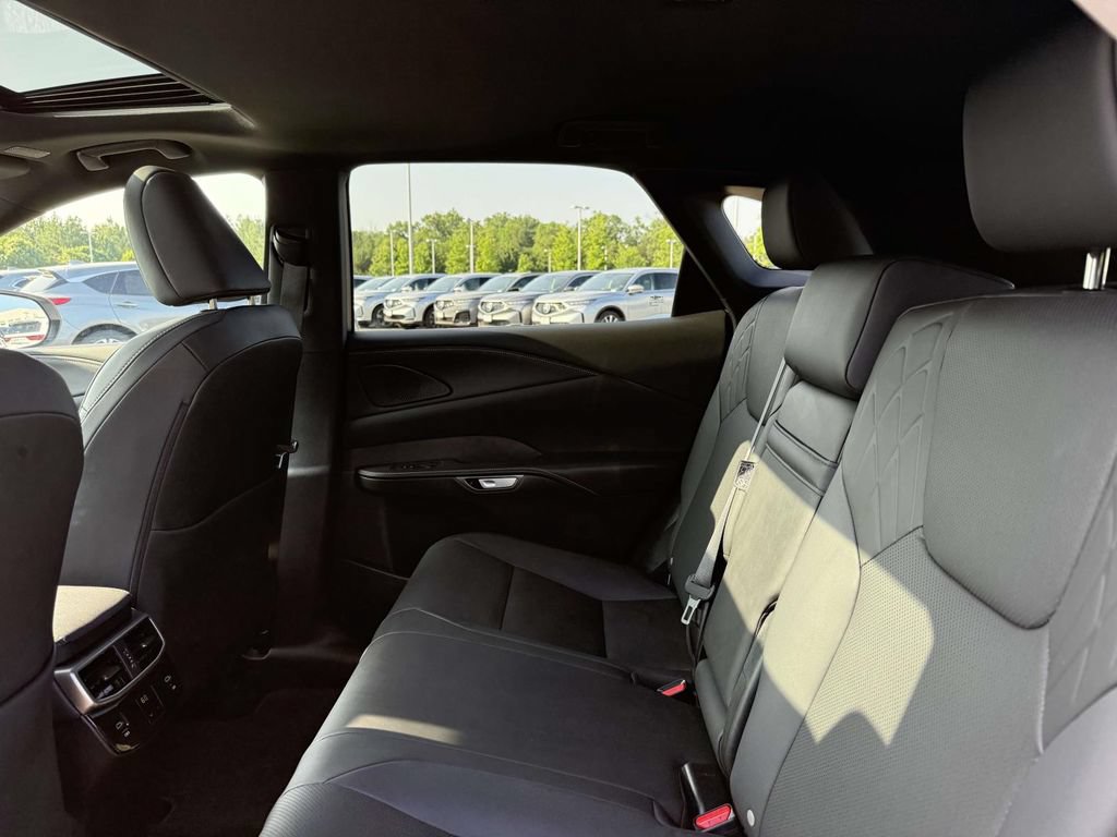 Used 2025 Lexus RX 350 Premium AWD/4WD image 18