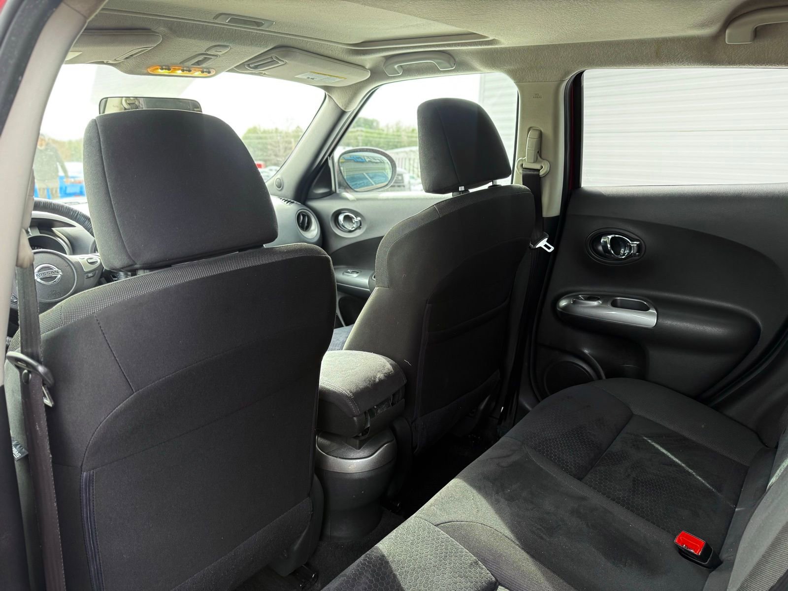 Used 2014 Nissan Juke SV w/ Navigation Package image 17