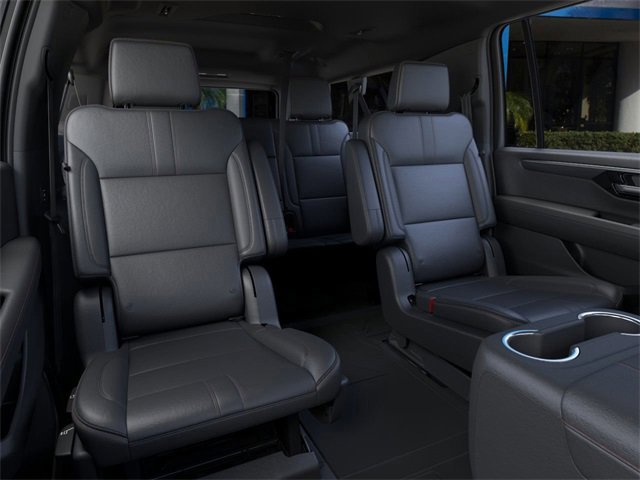 New 2026 Chevrolet Suburban RST image 18